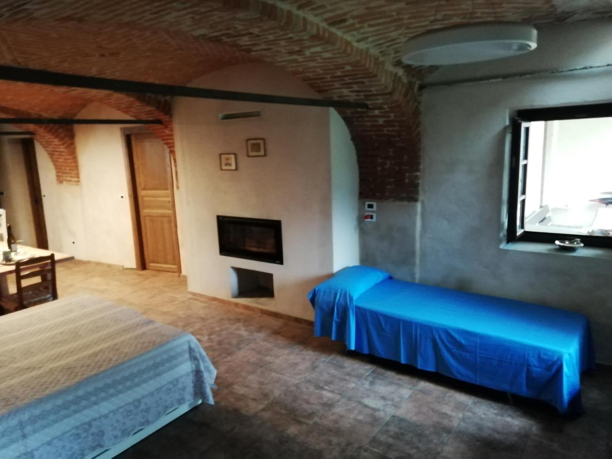 Agriturismo Magnarosa Villa Barge Habitación foto