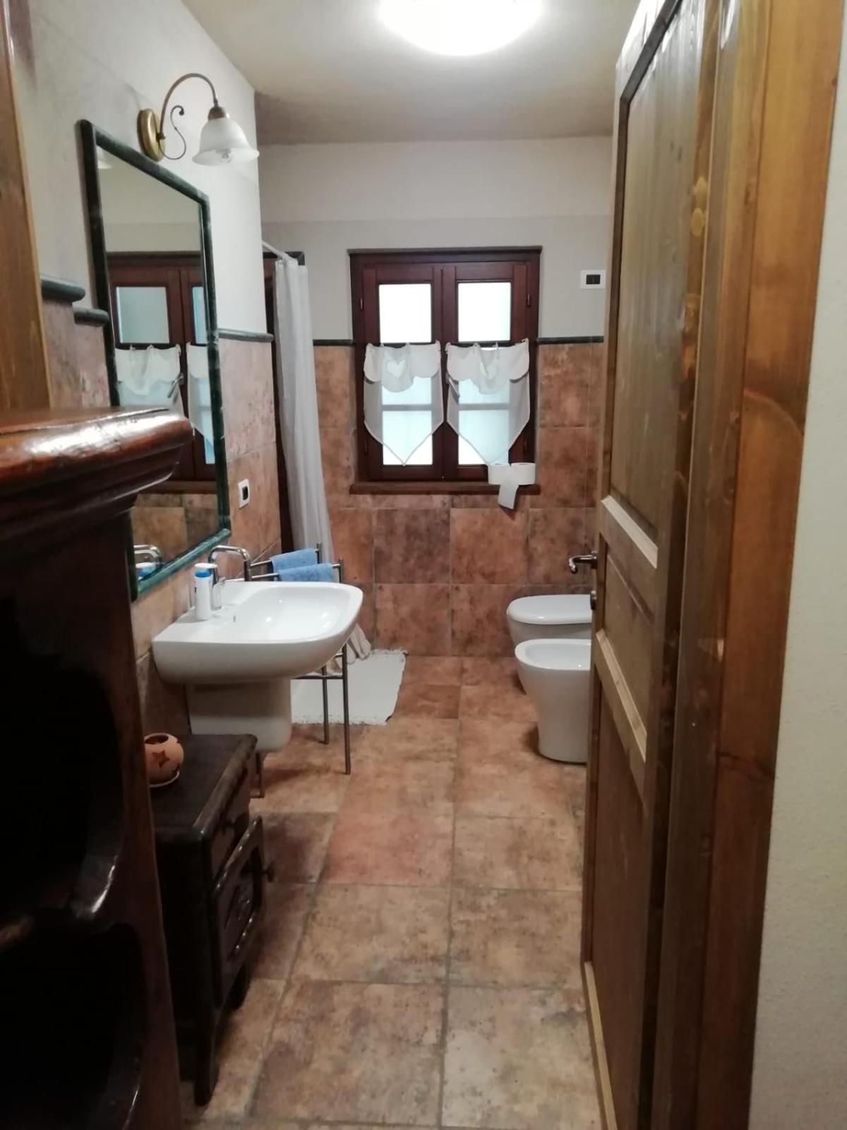 Agriturismo Magnarosa Villa Barge Habitación foto